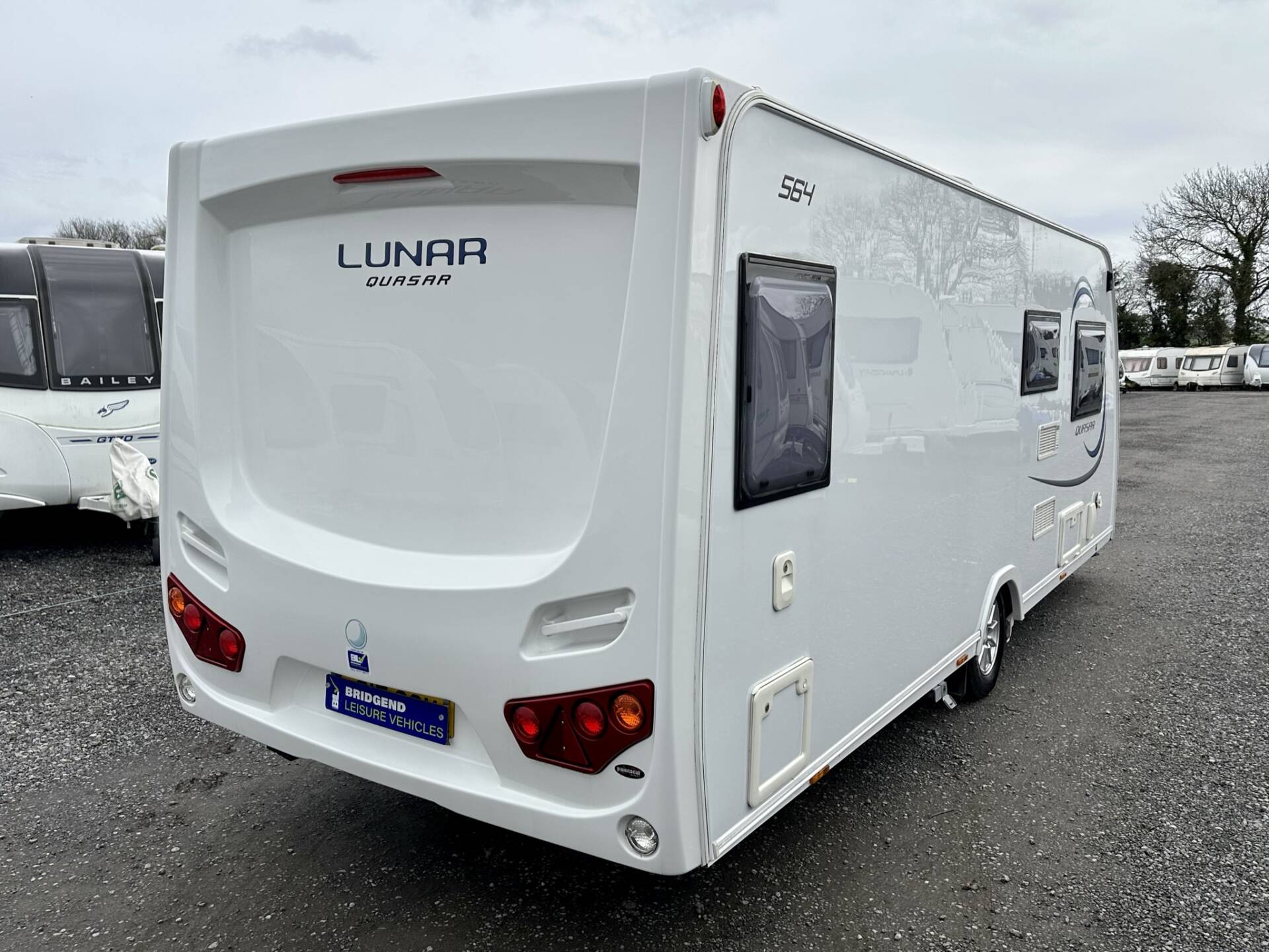 Lunar Quasar 564 4 Berth Touring Caravan 2015 Bridgend Leisure Vehicles